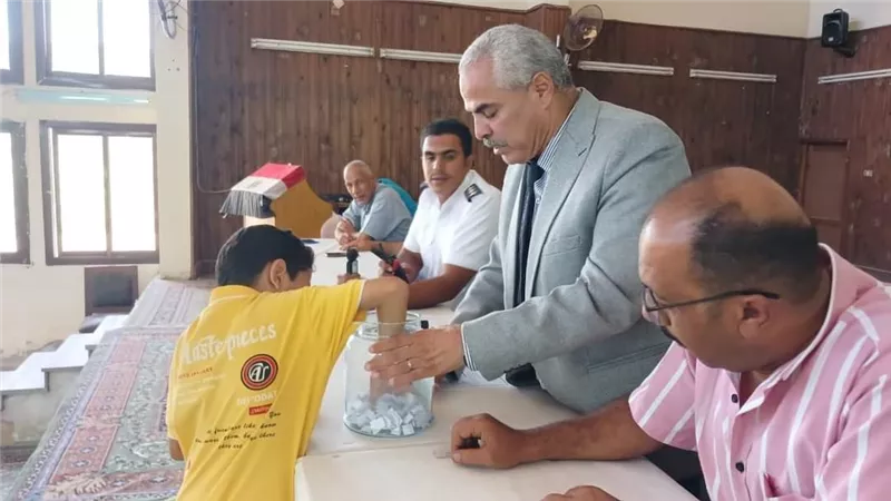 إجراء القرعة العلنية لتراخيص السيارات الأجرة بديرمواس