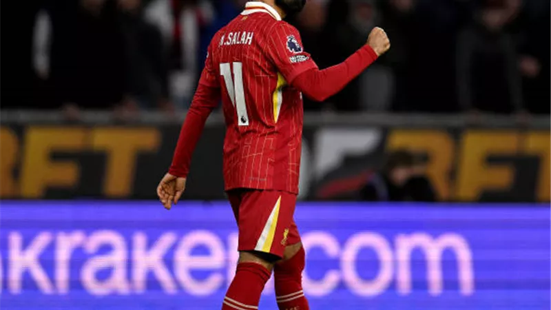 شاهد غناء جماهير ليفربول للأسطورة محمد صلاح أمام ولفرهامبتون