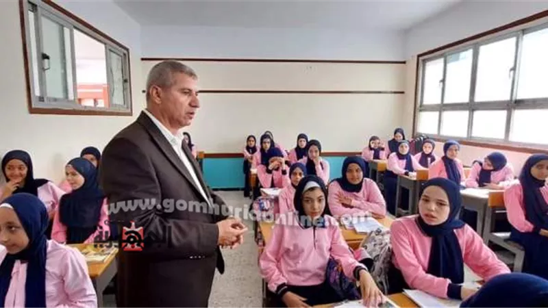 وكيل تعليم دمياط يتفقد مدارس السرو