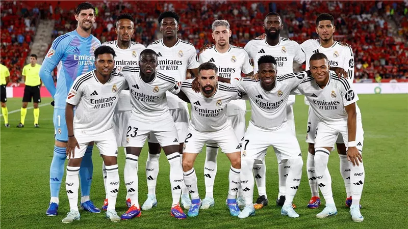 مبابي على رأس قائمة ريال مدريد لمواجهة ليل بدوري أبطال أوروبا