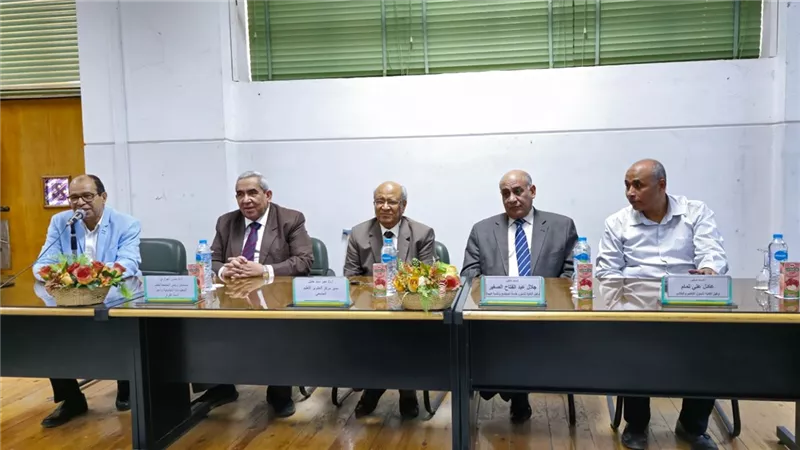 مركز تطوير التعليم الجامعي بجامعة أسيوط ينظم سلسلة دورات تدريبية
