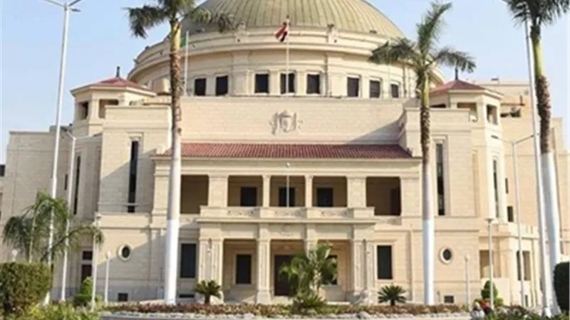 جامعة القاهرة تطلق قافلة تنموية شاملة لجزيرة محمد بالوراق
