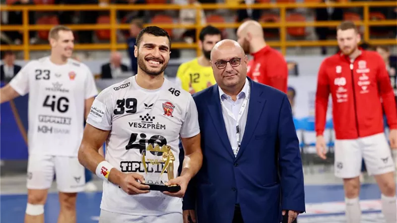 يحيى الدرع أفضل لاعب فى مباراة فيزبريم و برشلونة بمونديال اليد