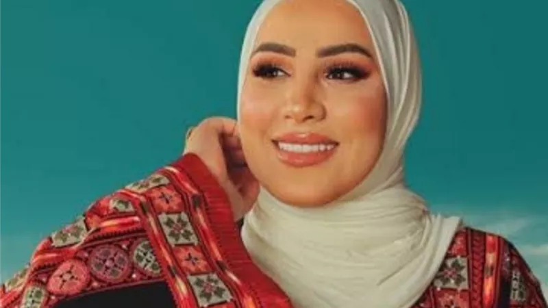 نداء شرارة تروّج لحفلها ضمن مهرجان الموسيقى العربية