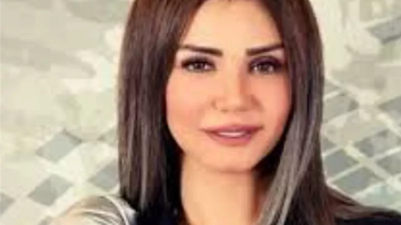 الموت يفجع الفنانة ايناس عز الدين