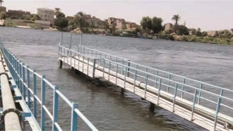 تطهير 67 مأخذاً بمحطات مياه الشرب بسوهاج