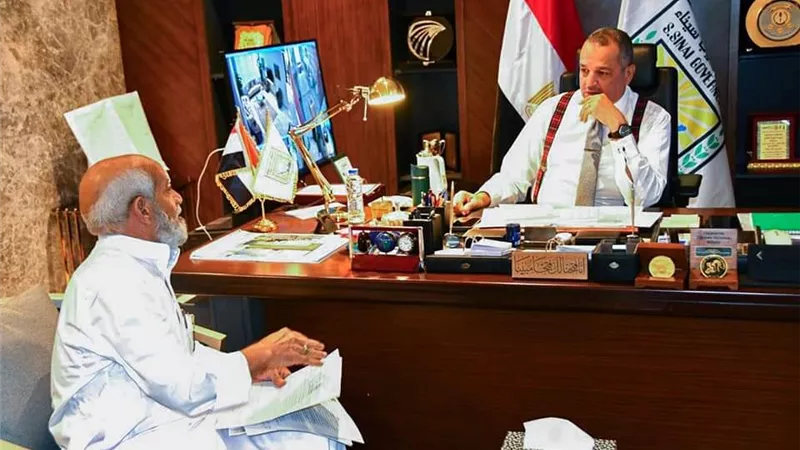 محافظ جنوب سيناء يلتقي نقيب الفلاحين لبحث مطالب المزارعين