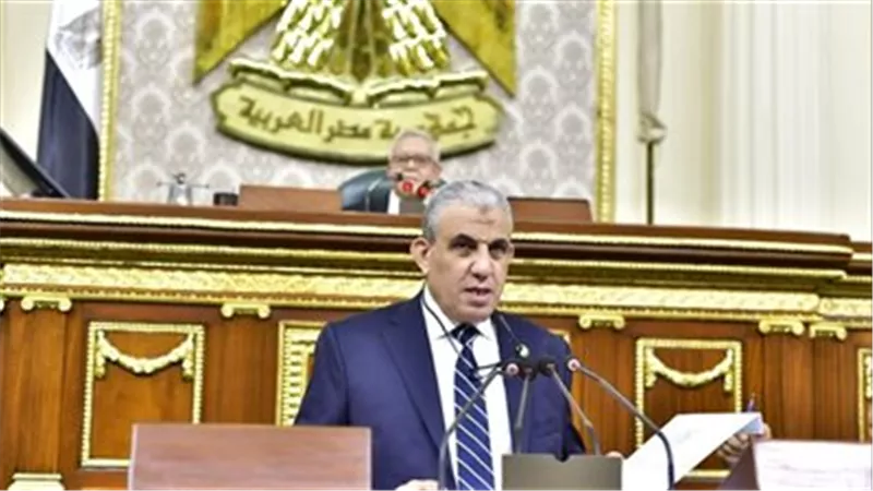 فوز النائب عادل عبدالفضيل برئاسة القوي العاملة بمجلس النواب