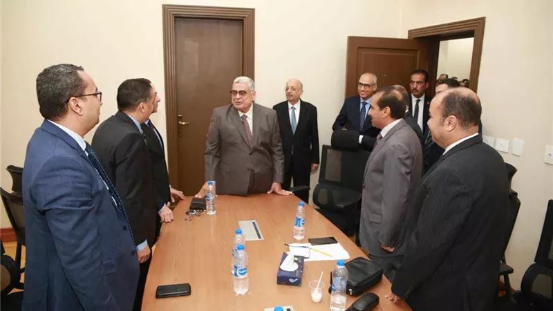 رئيس مجلس الدولة يتفقد محكمة القضاء الإداري بالرحاب