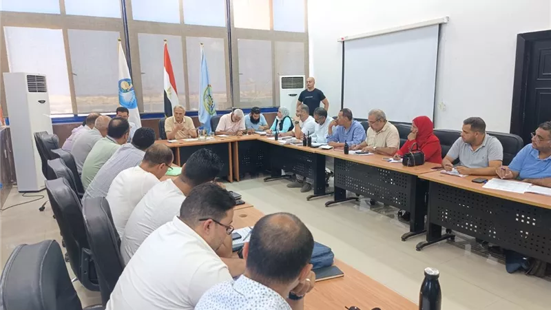 اجتماع موسع بمياه مطروح لرفع درجة الاستعداد لموسم الشتاء