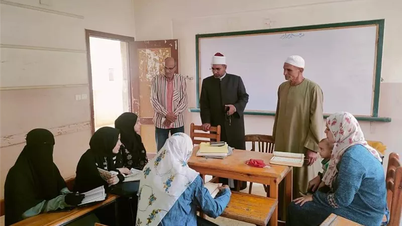 مدير الجامع الأزهر يتابع سير الدراسة بفروع الرواق بالقليوبيه
