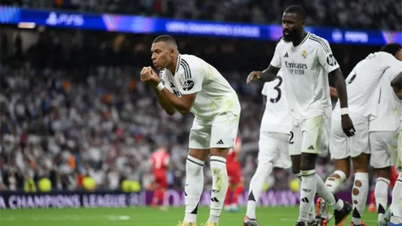 أنشيلوتي يعلن تشكيل الملكي لمواجهة ليل الفرنسي بدوري أبطال أوروبا