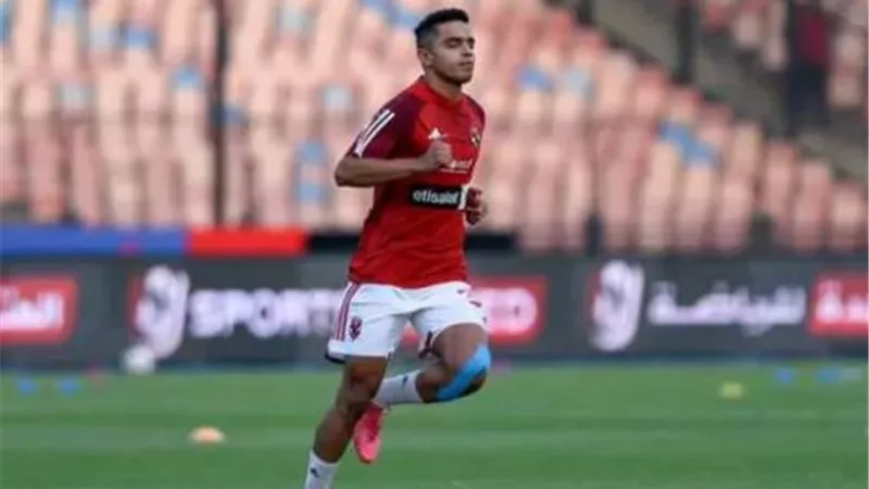 الأهلي يحسم موقف الدبيس من العروض قبل غلق باب الانتقالات