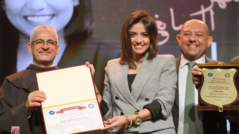 تكريم المخرج عمر عبدالعزيز وسهر الصايغ