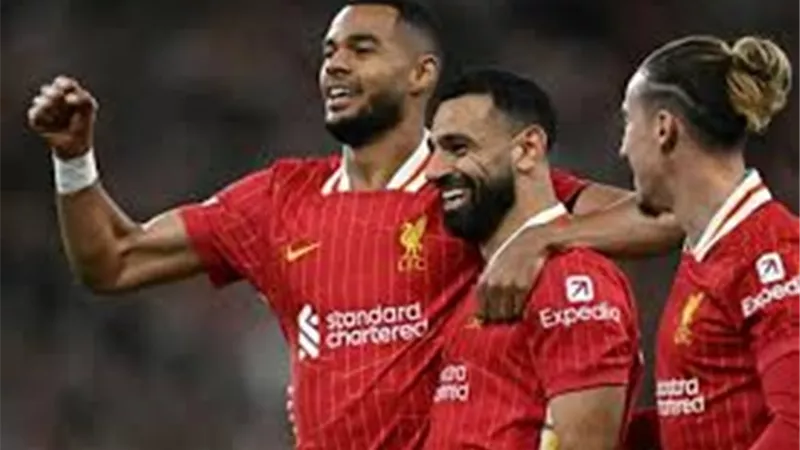 نجم ليفربول عن تمريرة صلاح الحاسمة أمام بولونيا: إنه يرى كل شئ