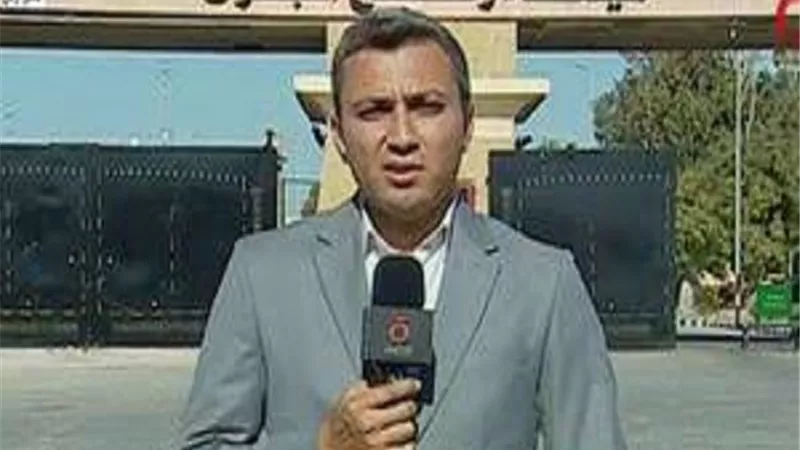 مراسل القاهرة الإخبارية: قوات الاحتلال تمنع دخول الشاحنات لغزة