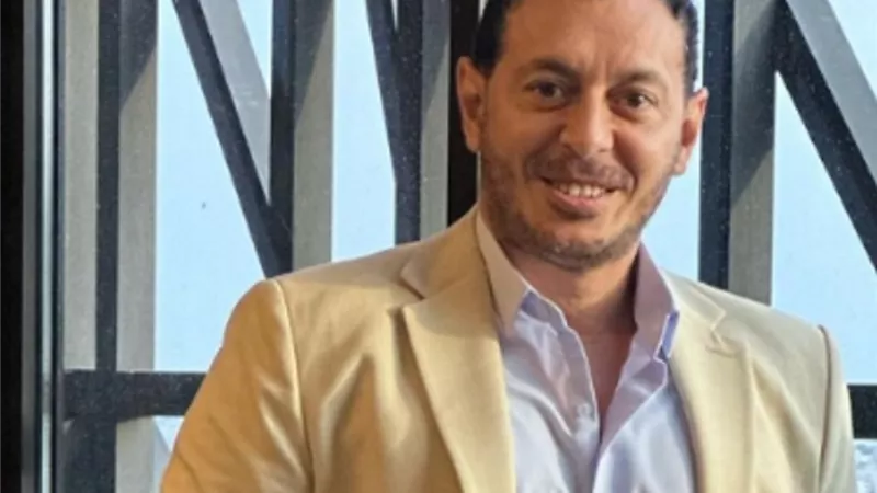 حكيم باشا يضع مصطفى شعبان فى صدارة التريند