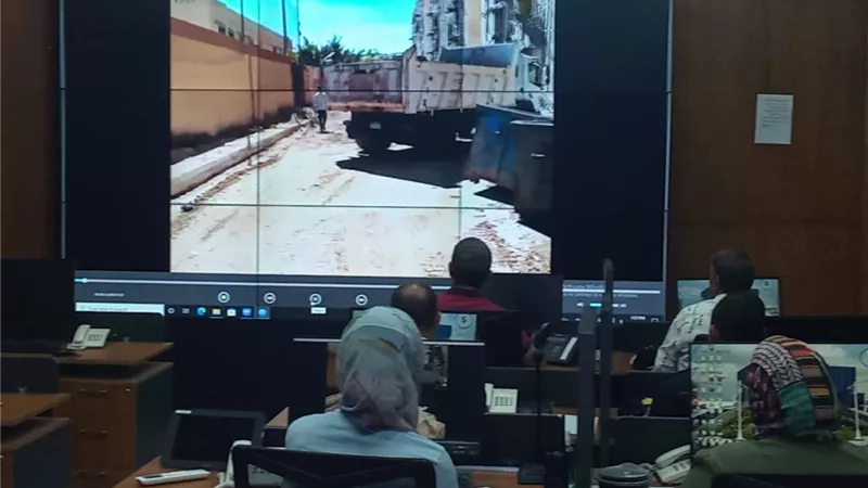 متابعة جهود النظافة و التعديات و حرق قش الأرز بالبحيرة