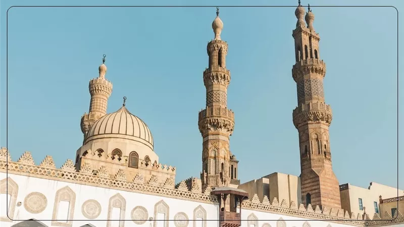 هل يجوز وضع إعلان ترويجي على حائط المسجد؟ الإفتاء تجيب