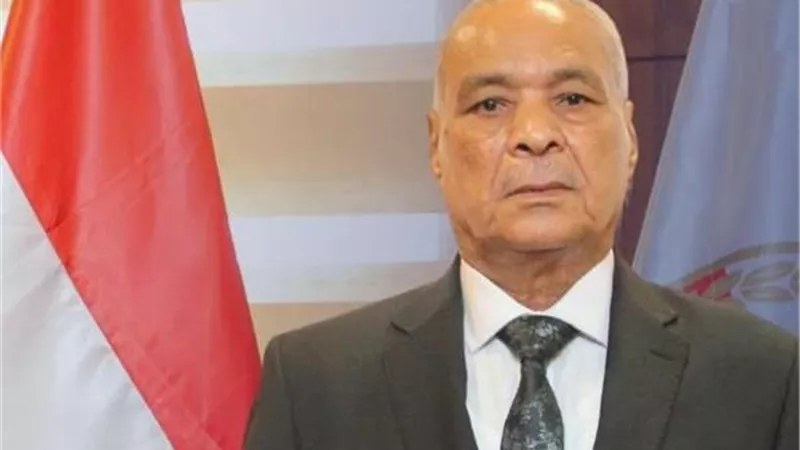رئيس النيابة الإدارية تهنئ الرئيس السيسي بمناسبة ٦ أكتوبر