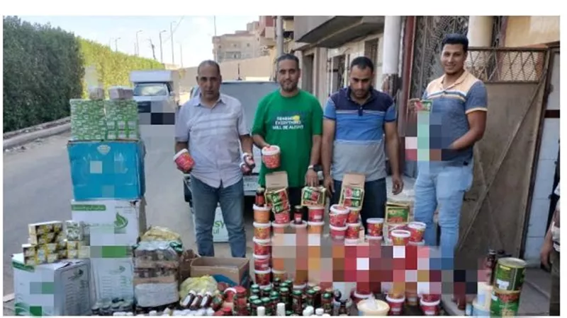 ضبط 1285 كيلو سكر و 1172 زجاجة زيت تموينى فى بالبحيرة
