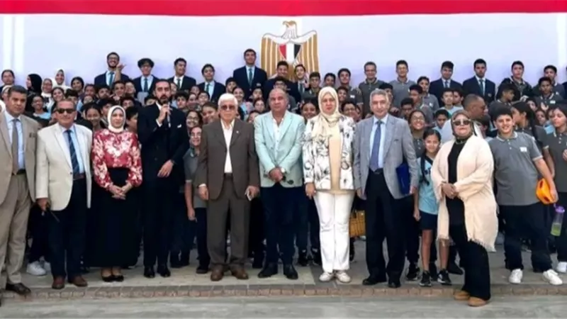 الغبارى يروى حكاية العبور لطلاب مدارس بورسعيد