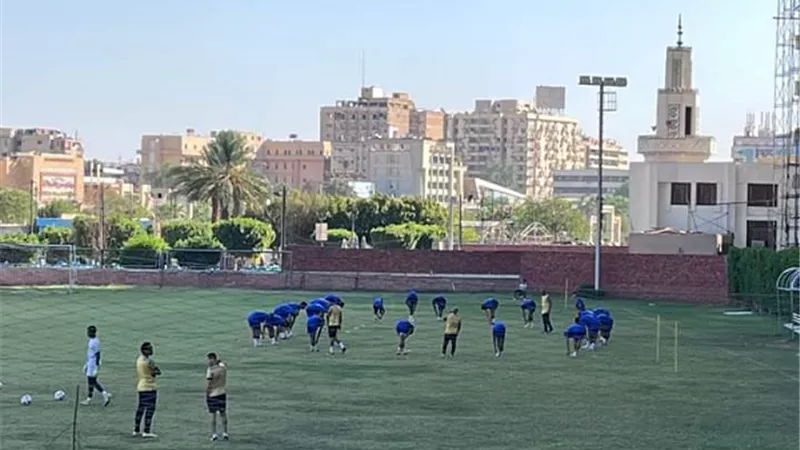 22لاعبا فى قائمة فريق اسوان استعدادا للسكة الحديد