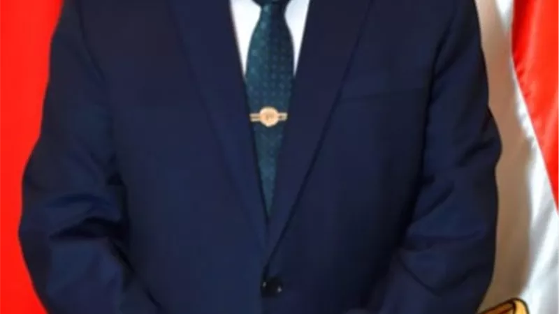 محافظ بورسعيد يهنىء أهالى المحافظة بالذكرى 