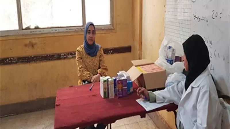 جامعة بنها تنظم قافلة طبية بقرية كوم أشفين