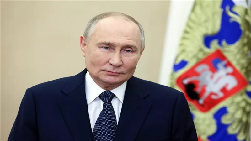 بوتين يحتفل بعيد ميلاده الـ 7