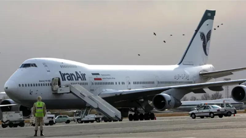 إيران ترفع القيود عن الرحلات الجوية