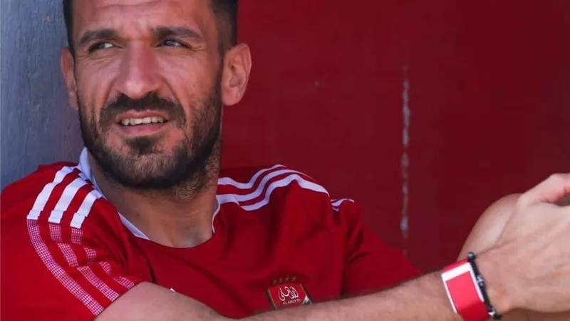 نائب محمد رمضان .. شاهد مدحت شلبي يكشف عرض الأهلي لـ معلول