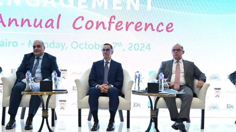 الخطيب:الحكومة تسعى لجذب المزيد من الاستثمارات وتعزيز دور القطاع الخاص