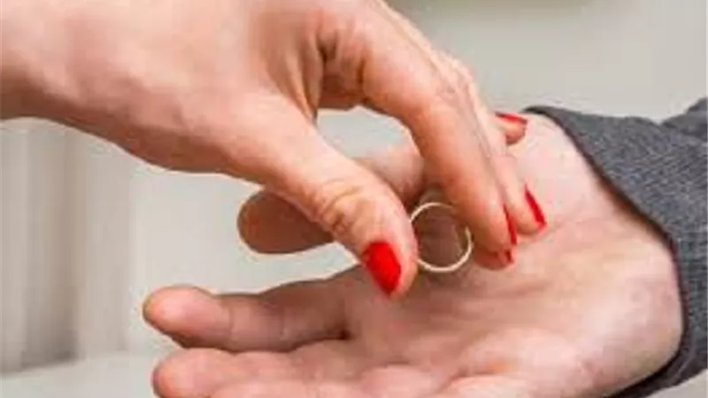 اسقاط الجنين لاجل سرعة الارتباط بشخص أخر حكمه يوضحة استاذ الفقه