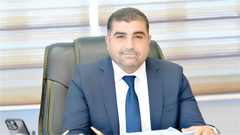 رئيس جهاز العاصمة الإدارية يكشف عن أهم المشروعات الخدمية.. صور