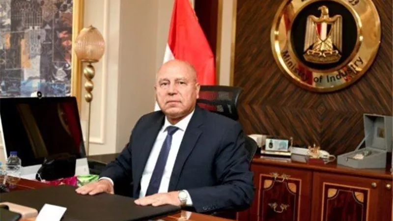 الوزير: تشغيل خط الفردان بئر العبد مجانًا طوال شهر أكتوبر