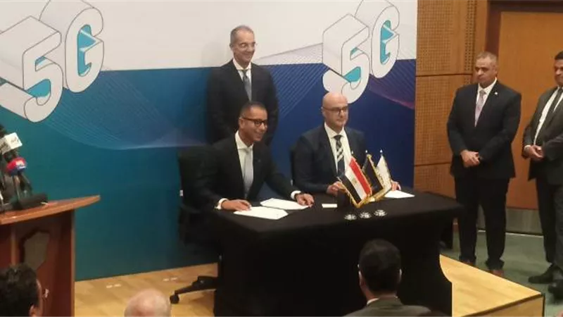 وزير الاتصالات: نقلة نوعية لخدمات الاتصالات فى مصر