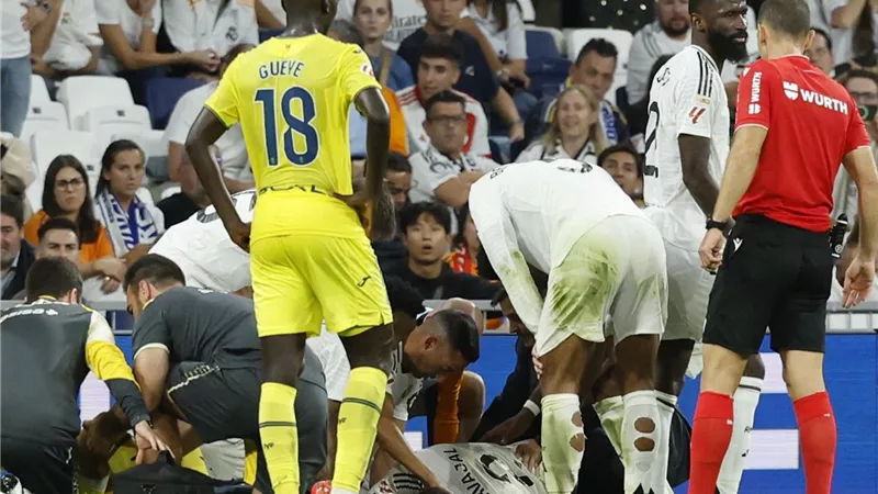 مدافع ريال مدريد يعلن اصابته بقطع في الرباط الصليبي