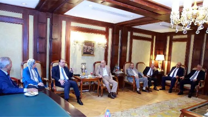 هيئة المعارض تستقبل وفدا من 