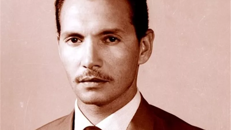 شادي عبدالسلام.. أهم مصمم أزياء وديكور فى تاريخ السينما المصرية