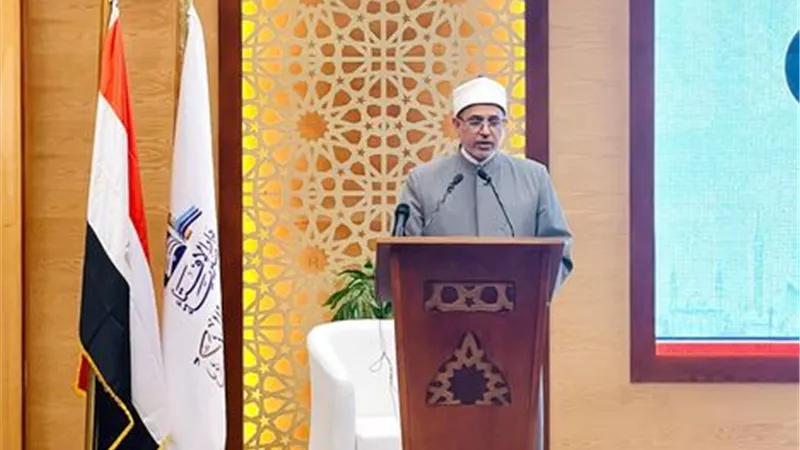 رئيس جامعة الأزهر:الفتوى شفاء من الحيرة ويجب أن تبتعد عن التشدد
