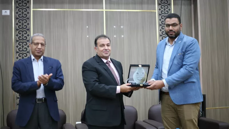 رئيس جامعة جنوب الوادي يشهد حفل استقبال الطلاب الجدد بكلية العلاج