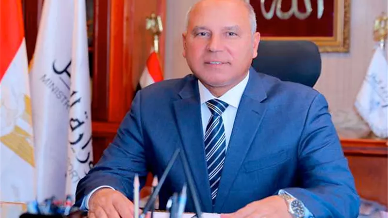 كامل الوزير: سنوفر قروضًا لمساعدة المصانع المتوقفة والمغلقة والمتعثرة والجاري إنشاؤها