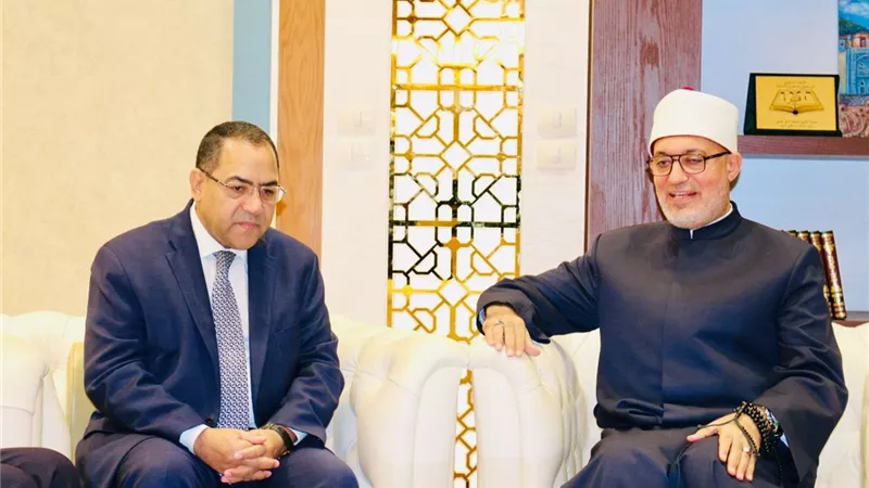 المفتي يبحث التعاون مع رئيس الجهاز المركزي للتنظيم والإدارة