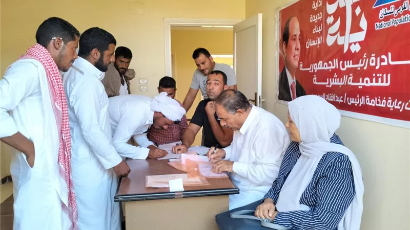 حملة للتصادق علي زواج البادية بقرية الروضة بمركز بئر العبد