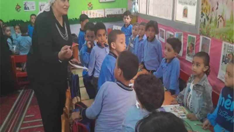 مدير تعليم القليوبية تؤكد على أهمية تفعيل ممارسات الأنشطة التربوية
