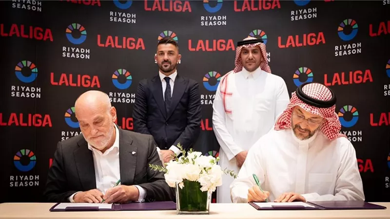 موسم الرياض يحصل على رعاية الدوري الإسباني لمدة 3 سنوات
