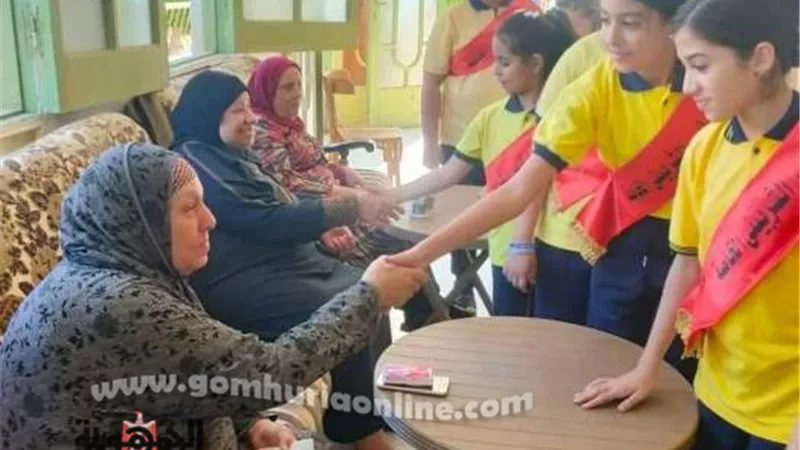 تعليم دميـاط يحتفل بيوم المسنين