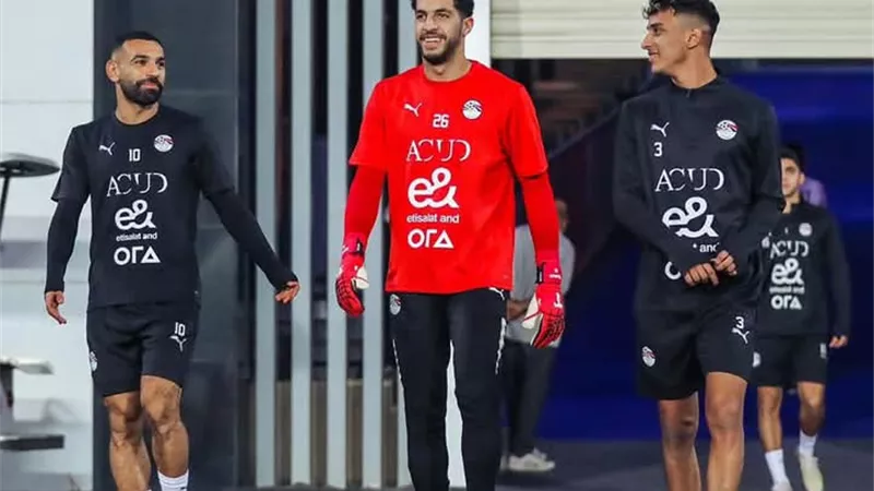 شاهد محمد صلاح من معسكر منتخب مصر أمس .. فيديو