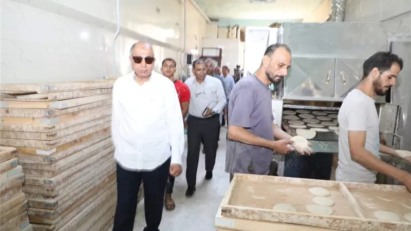 ضبط 247 مخالفة على المخابز والأسواق بالمنيا